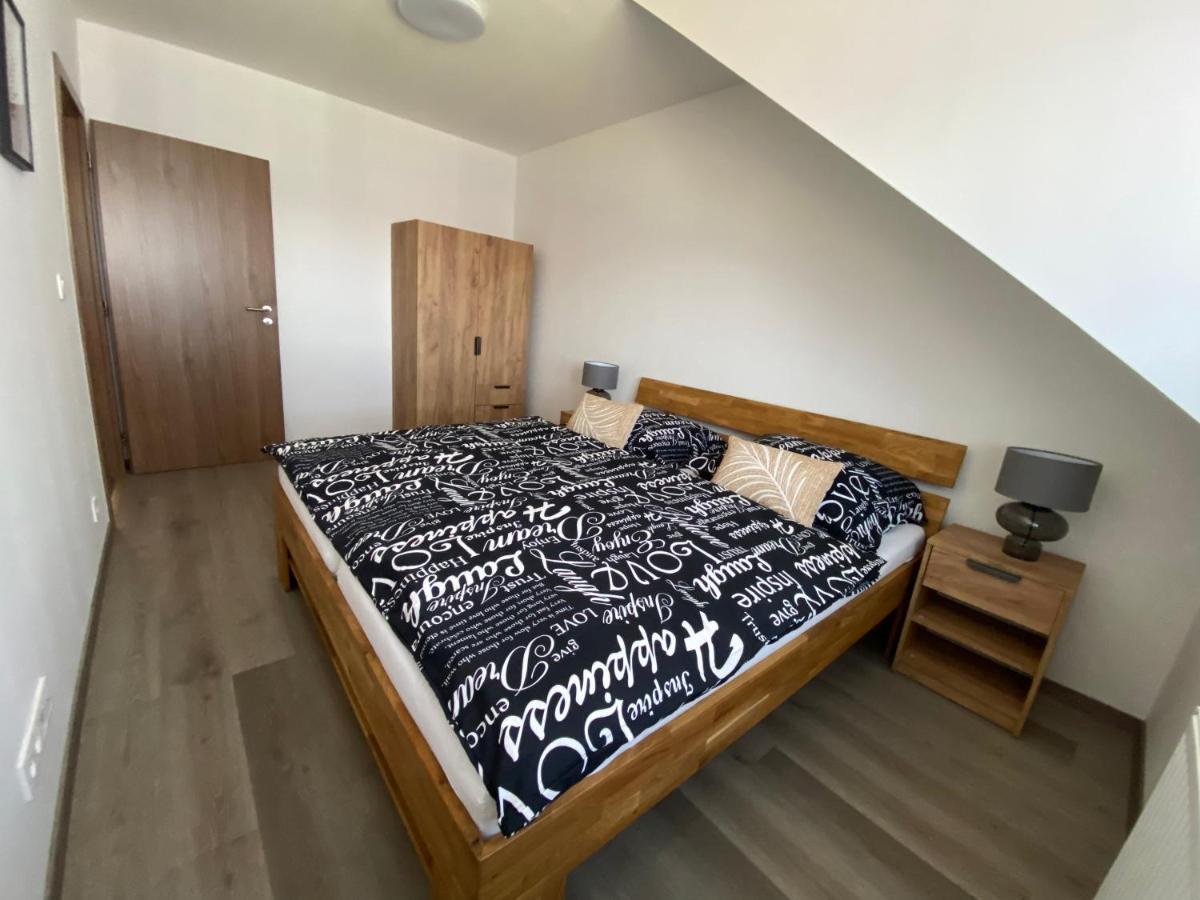 Cerna Ruze- Apartman 5 Plzeň Eksteriør bilde